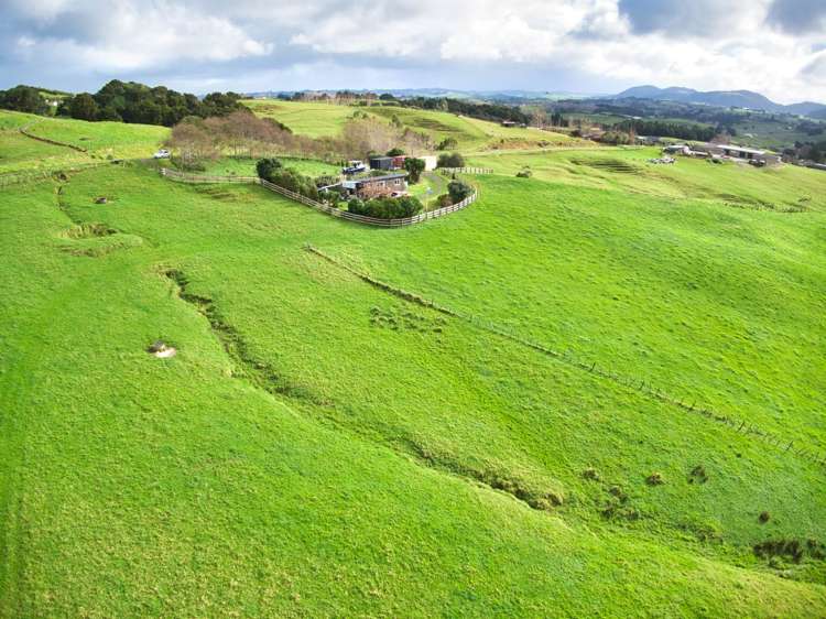 77 Vista Lane Kaiwaka_9