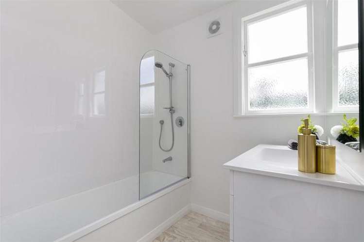 104 Randwick Road Moera_16