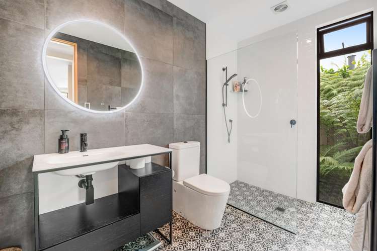 59 The Circle Manly_17