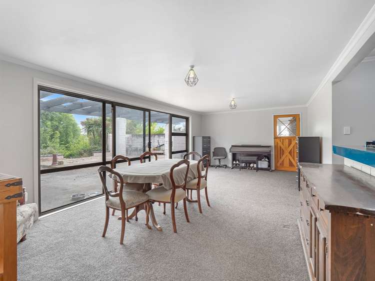 62 Halcolmbe Road Feilding_28