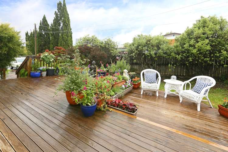 1/141 Edmonton Road Te Atatu South_11