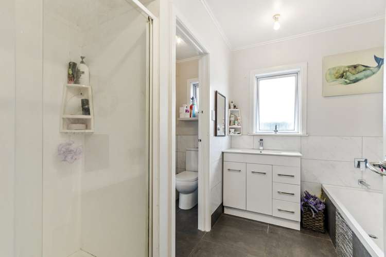 8 White Road Manurewa_8