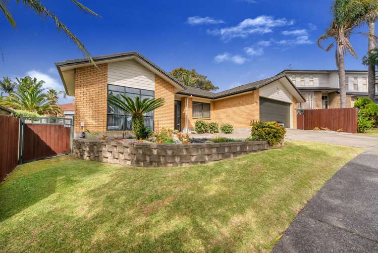 16 Leafield Crescent Henderson_1