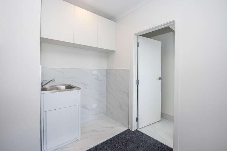 1/40A Exeter Street Glenview_12