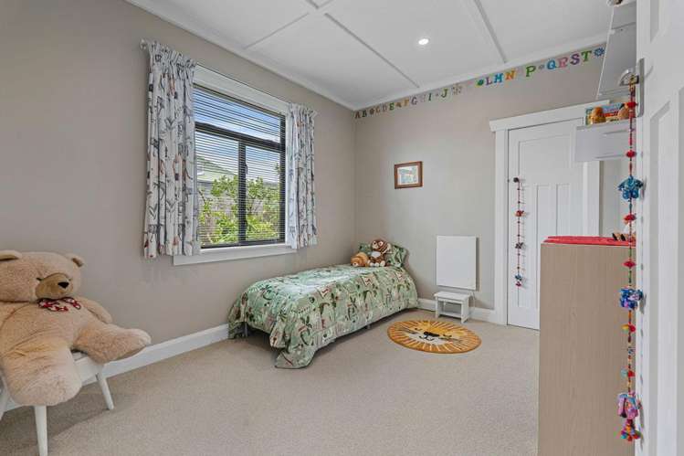 14 Sanders Ave Westown_11