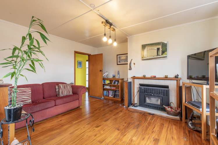 11 Mackie Street Waipukurau and Surrounds_6