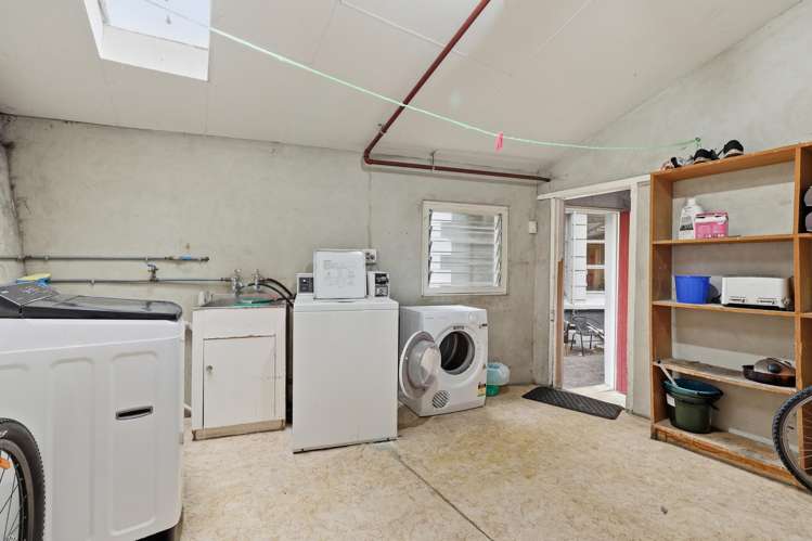 277 Rattray Street Dunedin Central_37