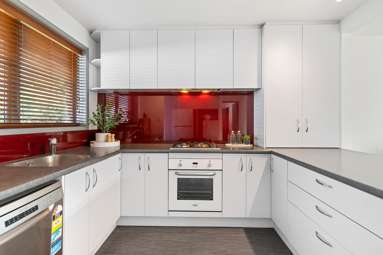 A/18A Holly Street_2