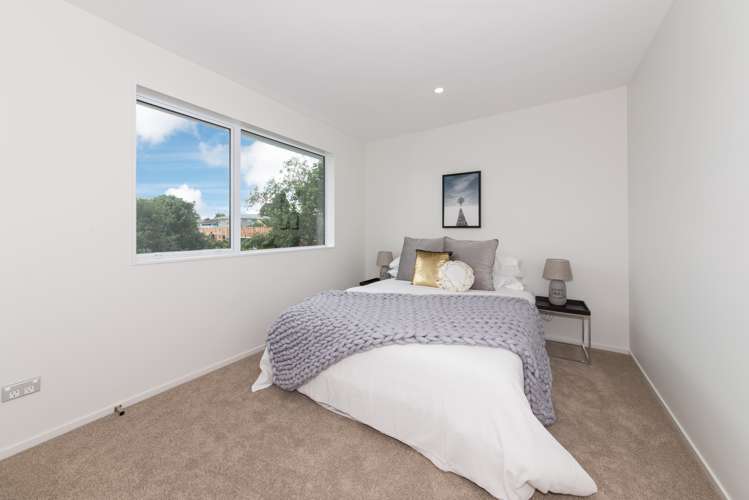 4 Ti Kouka Place Te Atatu Peninsula_21