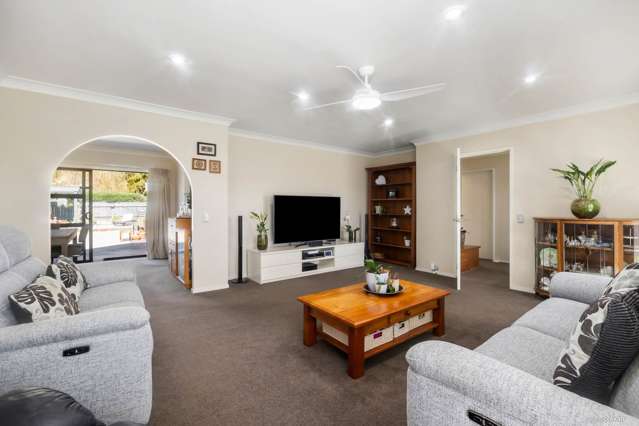 19 Vivian Wilson Drive Eastern Beach_3