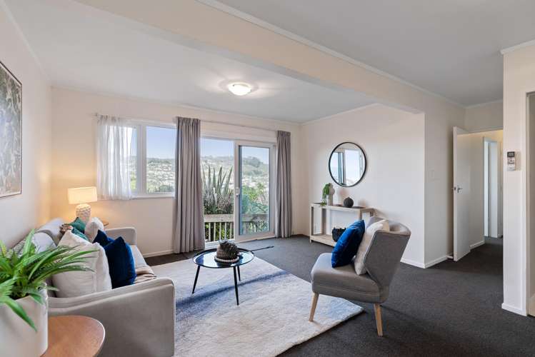 1/60 Winston Street Crofton Downs_4