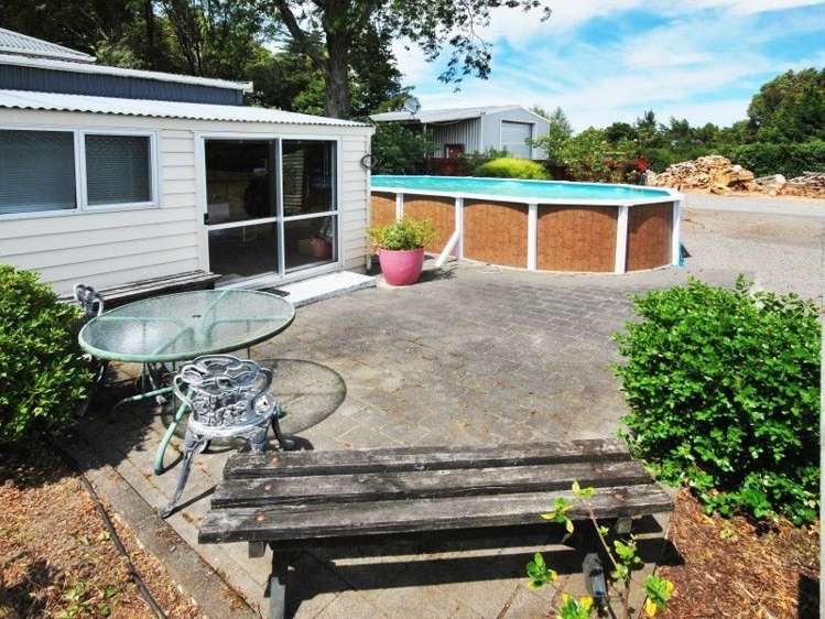 36a Lincoln Road Carterton_16