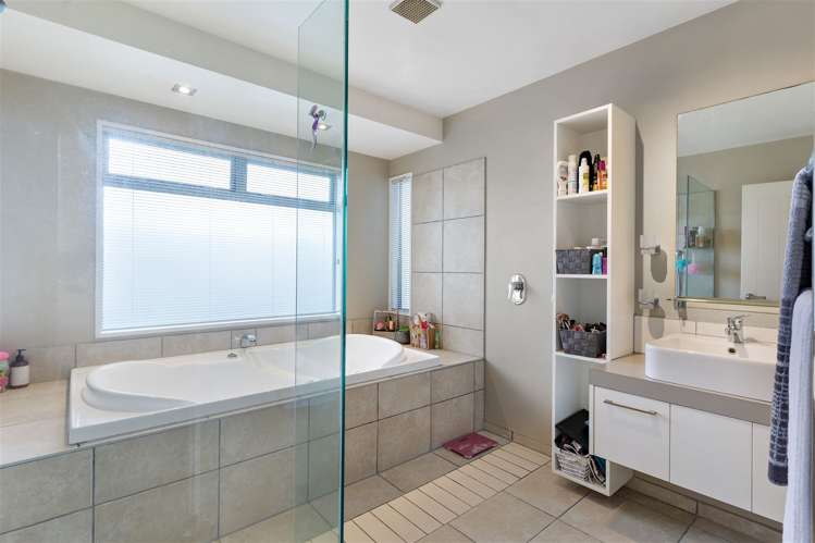 7 Corsican Grove Parklands_13