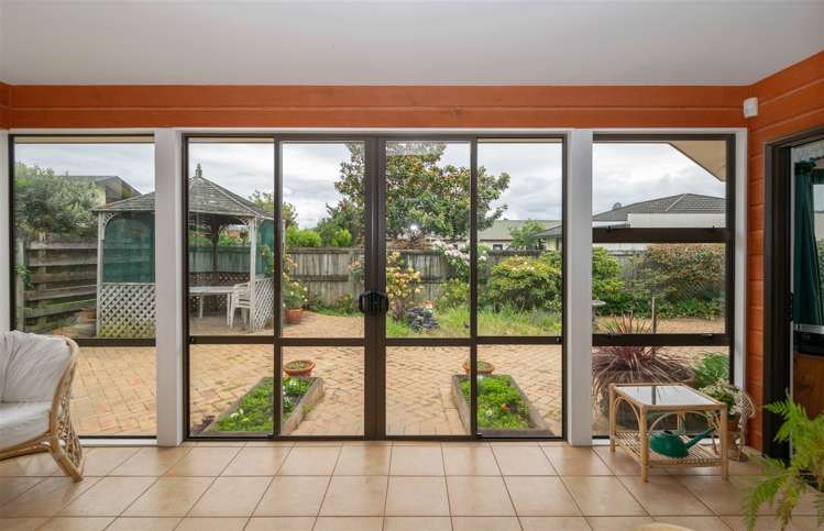 22 Karina Crescent Redwoodtown_15