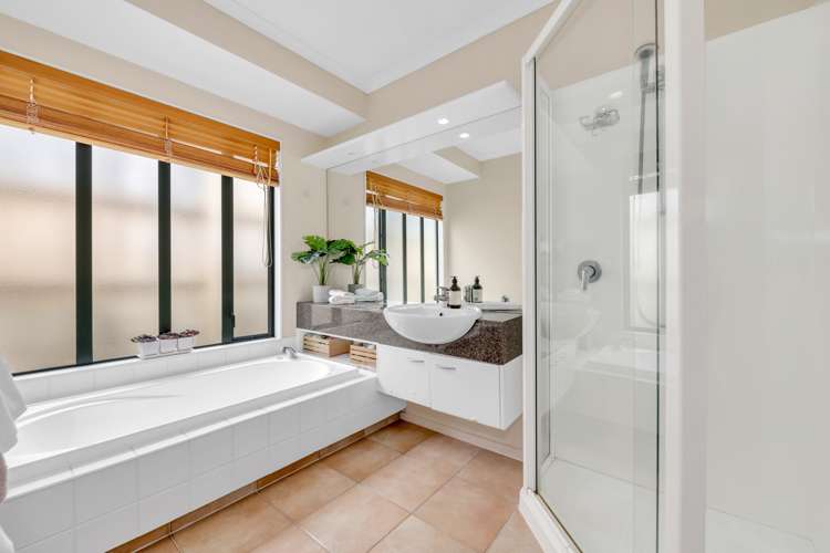 14 Monivea Place East Tamaki Heights_22