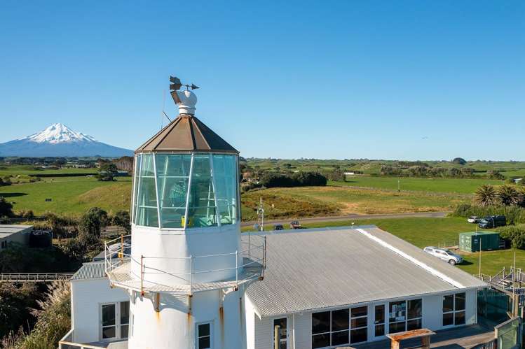 2 Anglers Ave Warea_24