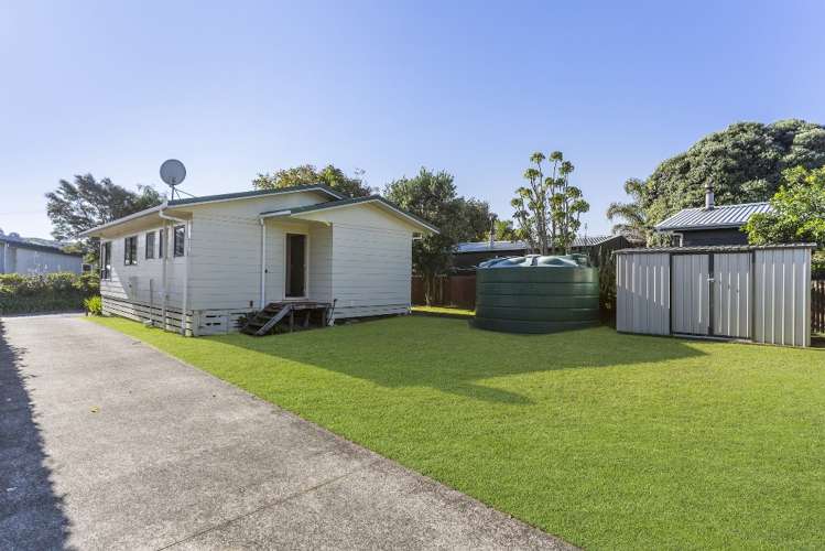 17 Whiritoa Beach Road Whiritoa_12