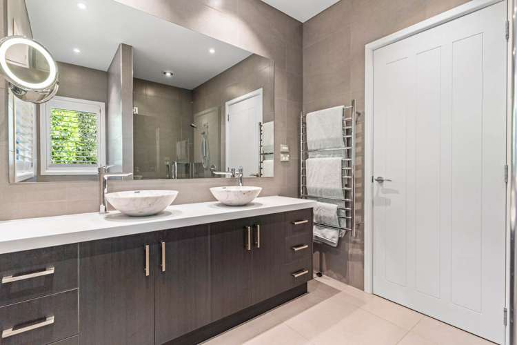 49 Harry Dreadon Road Opaheke_15