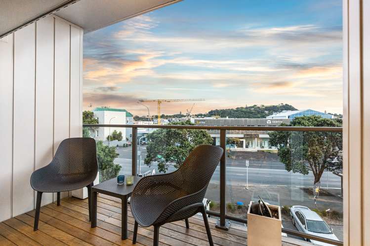 2l/83 New North Road Eden Terrace_14