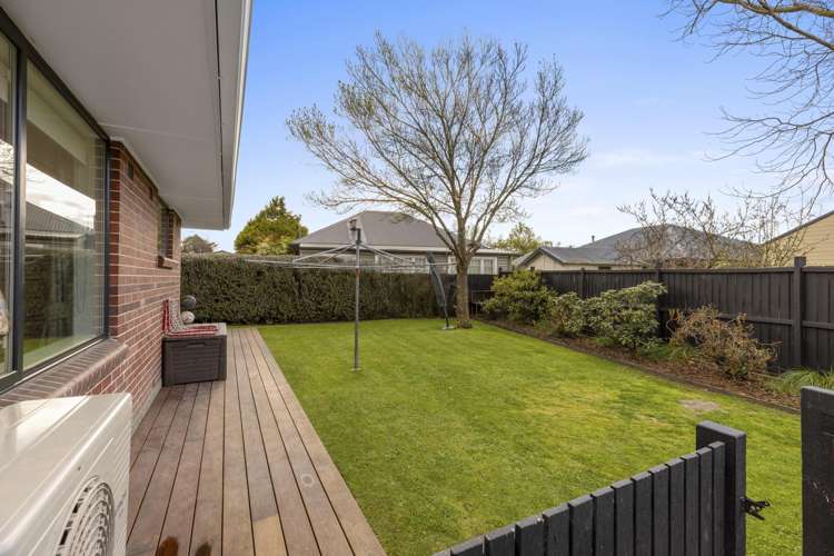 384 Yaldhurst Road Russley_16