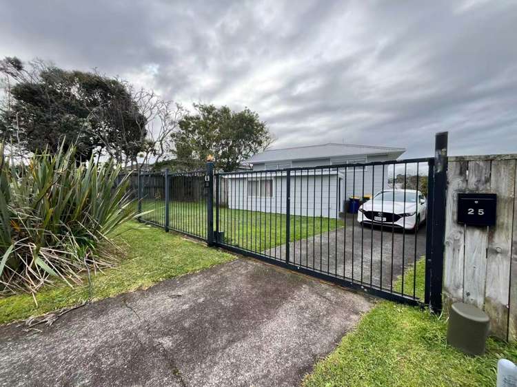 25 Cockayne Crescent Sunnynook_23