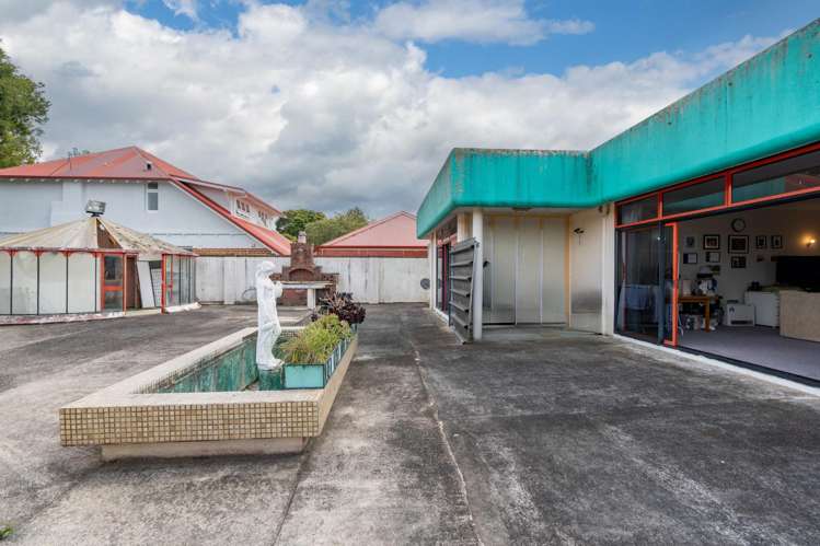 169 River Road Hamilton East_18