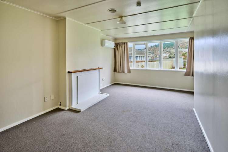 7 and 9 Bryant Grove Taita_10