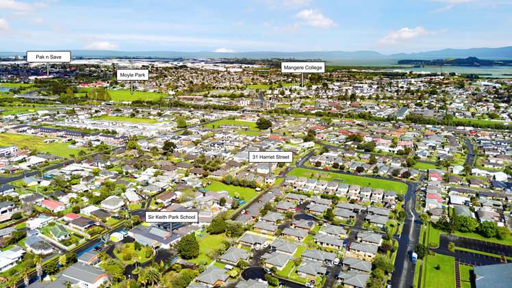 31 Harriet Street Favona_15