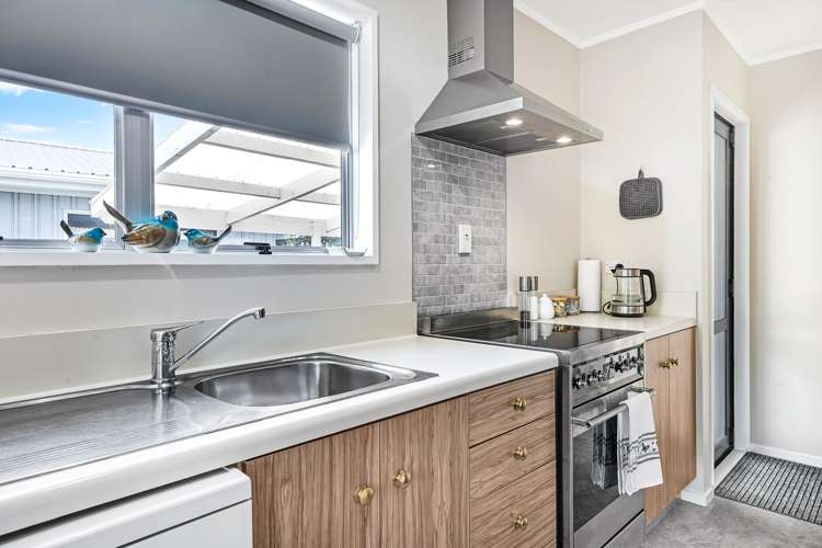 16 Burtts Road Durie Hill_12