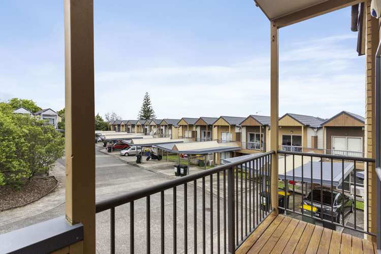 22/94 Glengarry Road Glen Eden_9