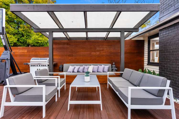 82 Methuen Road New Windsor_16