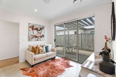 63 Pepene Avenue_3