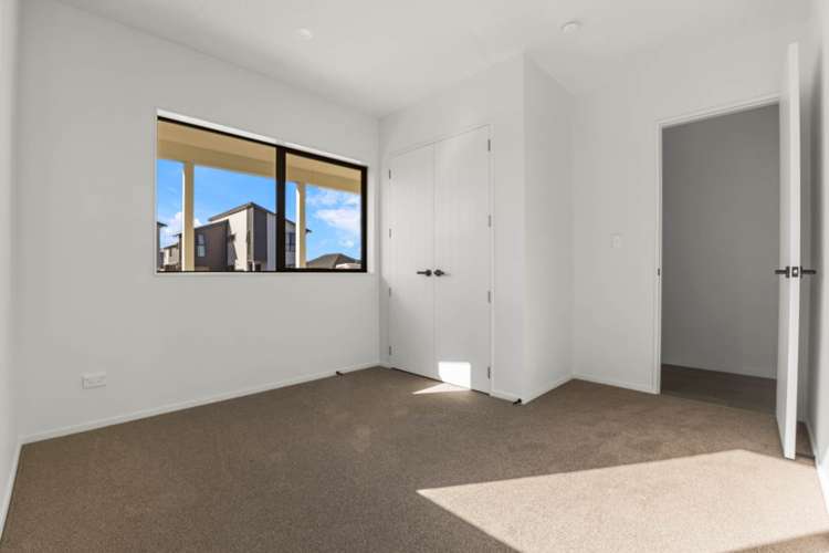 10 Rarangi Mai Lane Karaka_5