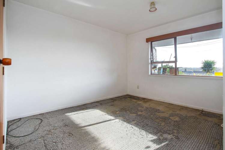 5/38 Kirrie Avenue Te Atatu South_6