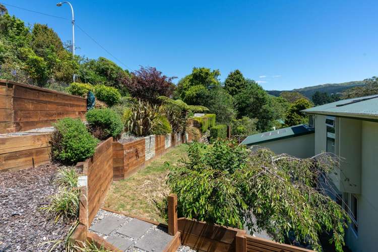 8 Boscobel Lane Tawa_23