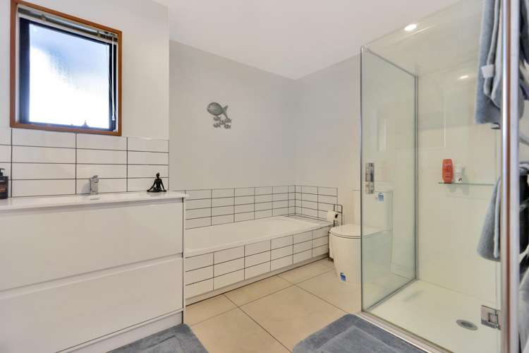 21 Mona Square Ashburton_19