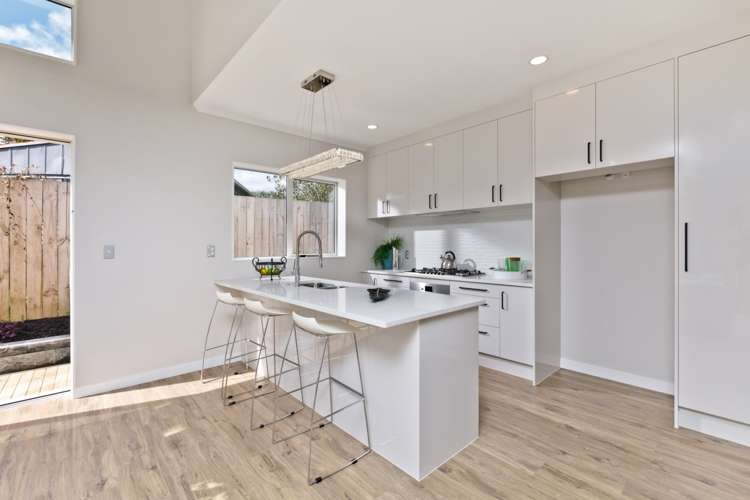 2 Ti Kouka Place Te Atatu Peninsula_10