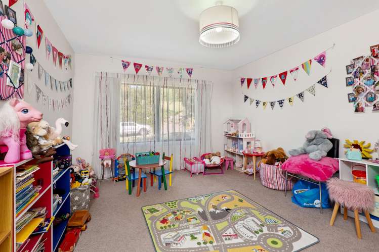 227 Cannon Hill Crescent Mt Pleasant_13