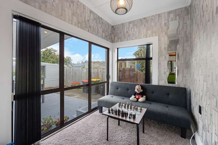 24 Loyalty Street Forbury_16