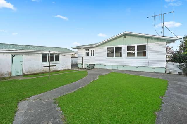 12 Rosalind Street Deanwell_2