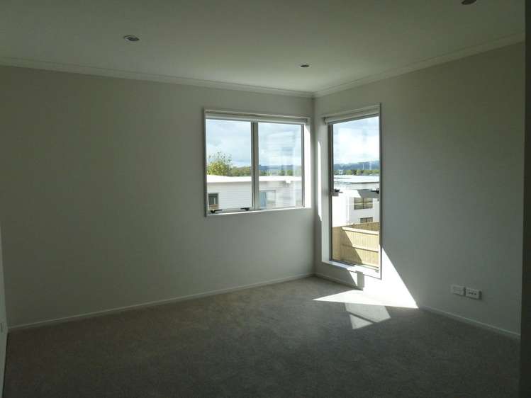 24 Costa Viva Crescent Karaka_6