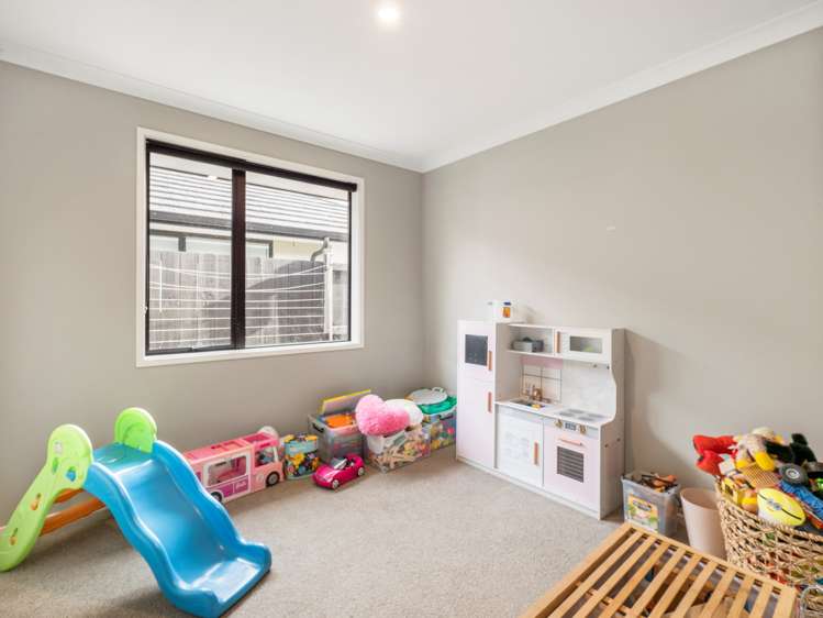 59 Kahuparere Crescent Pyes Pa_18