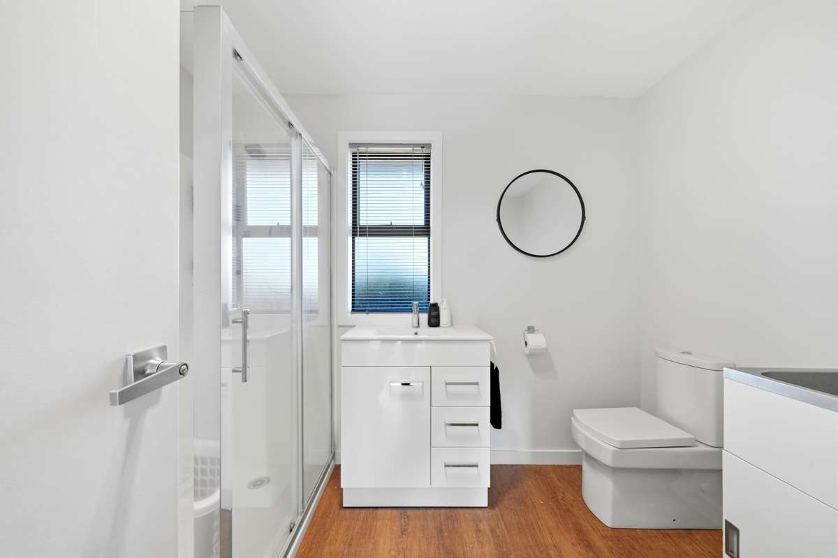 90 Ascot Avenue_4