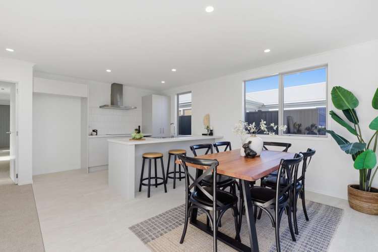 1 Hillock Rise_3