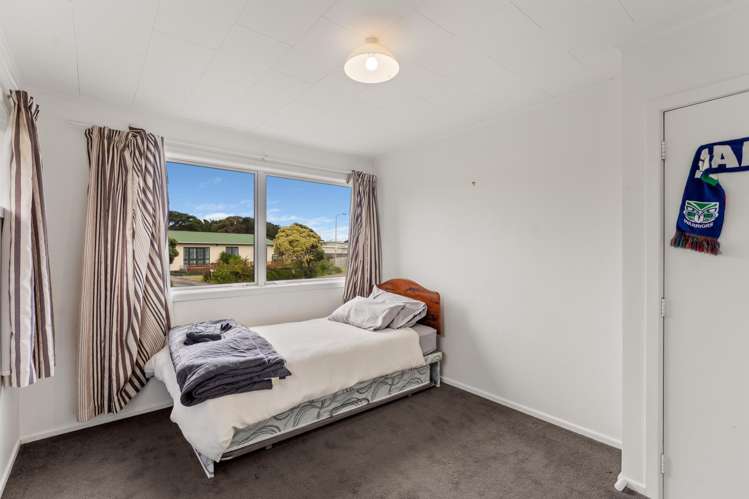 16 Karaka Street Otaki Beach_15