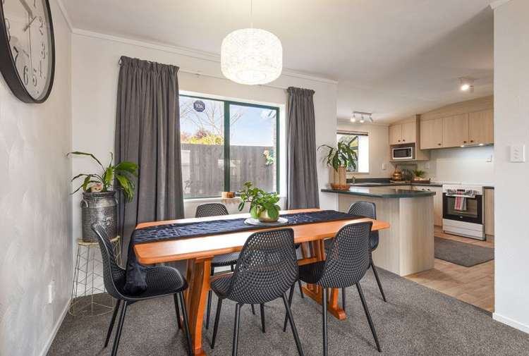 17 Glenfield Road Owhata_5