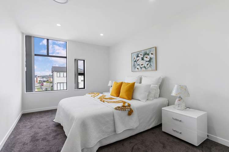79 Michael Bosher Way Flat Bush_13