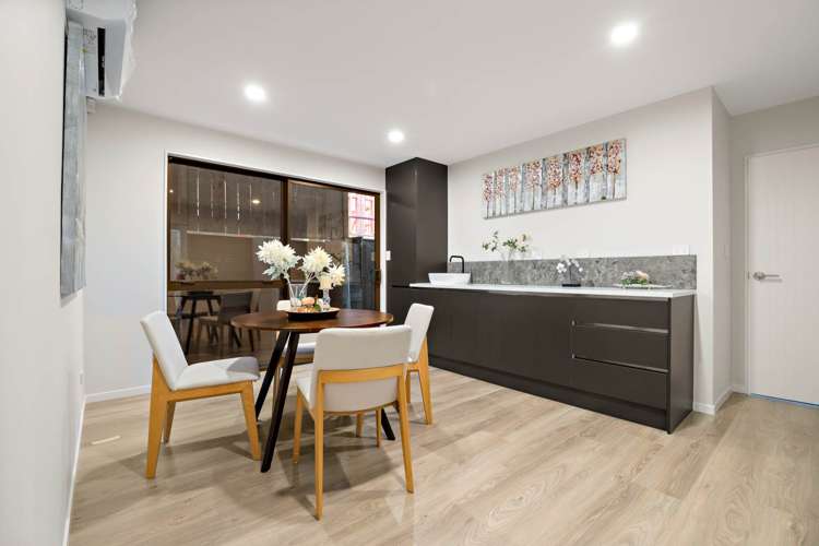 4 Bremner Ridge Street Flat Bush_27