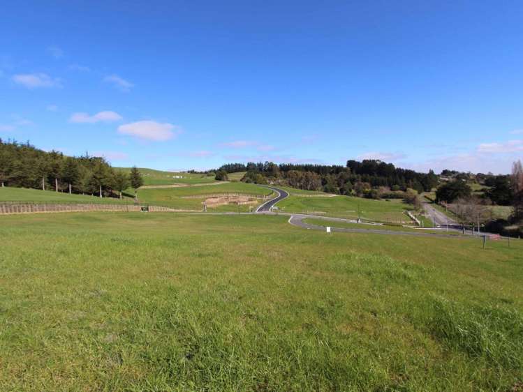 1 Hewers Lane Kennedys Bush_5