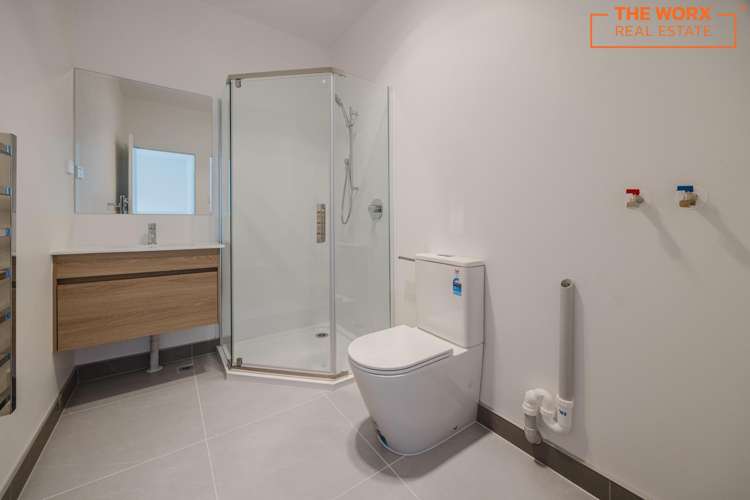 1/10 Richard Road Mangere_21